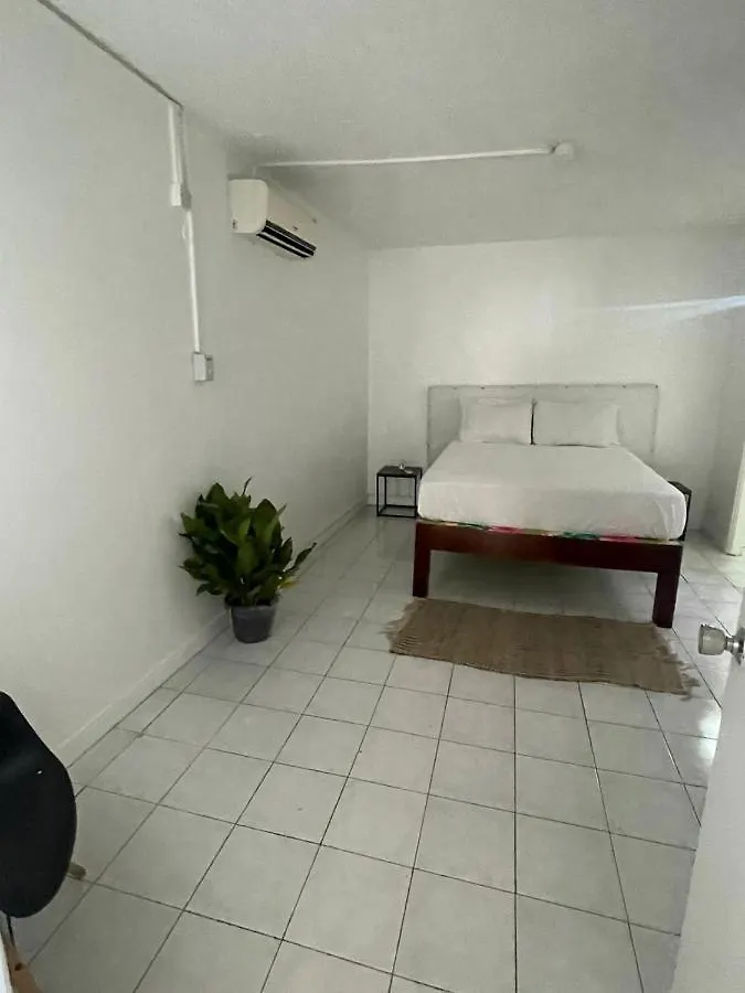 Apartamento Finest Accommodation Marley Manor Apt # 513 Ground Floor 6 Marley Rd Kgn 6 Kingston